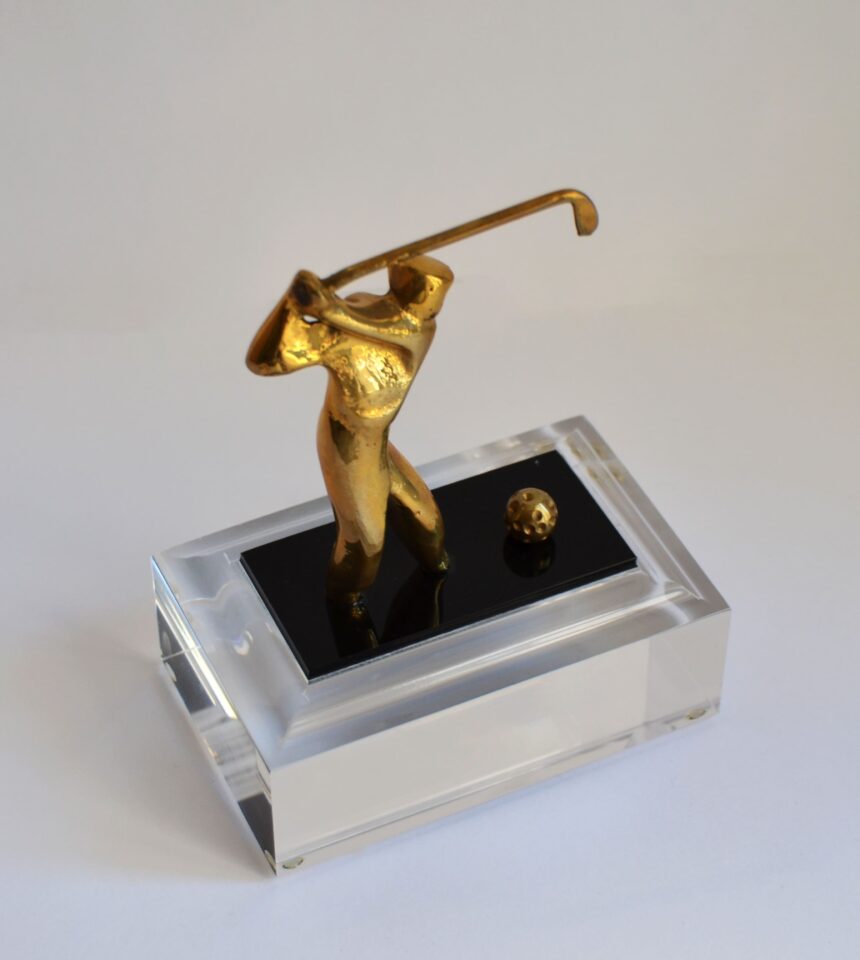 trofeo golfista bronce