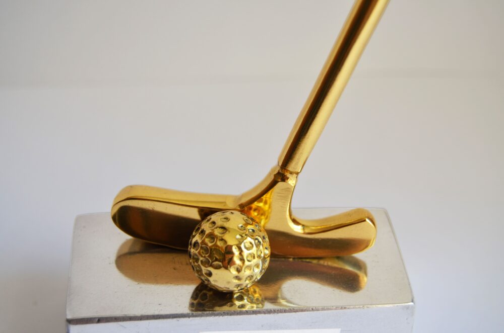 trofeo palo bola bronce