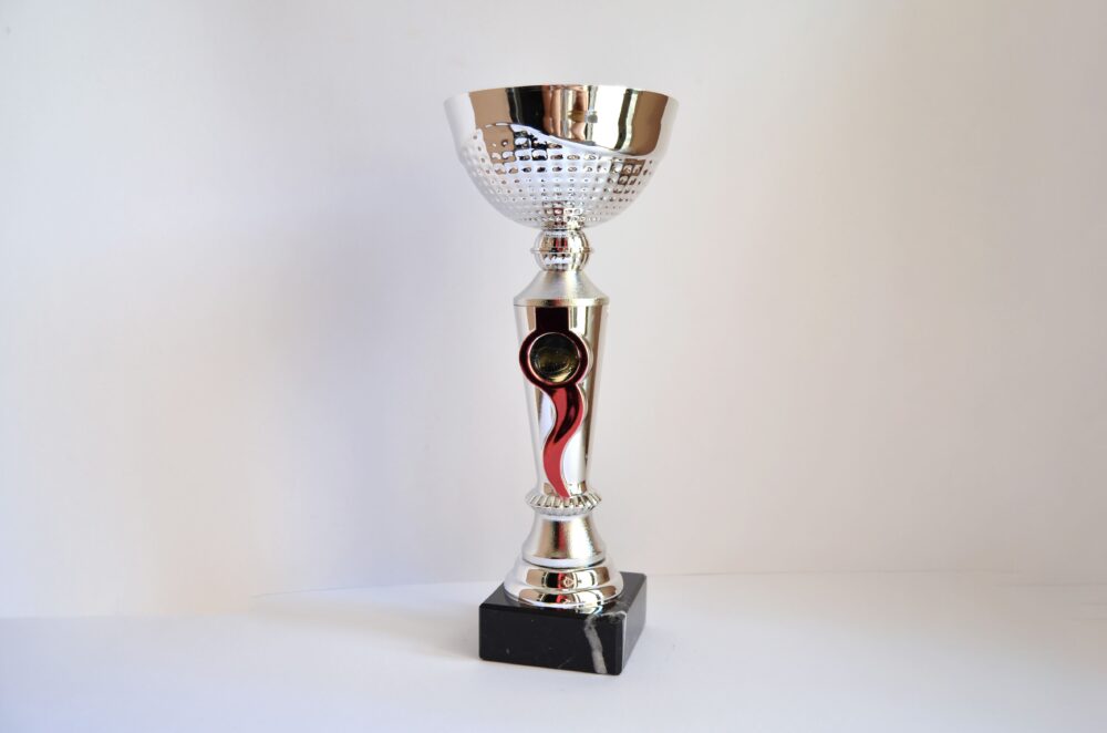 trofeo laton columna alta