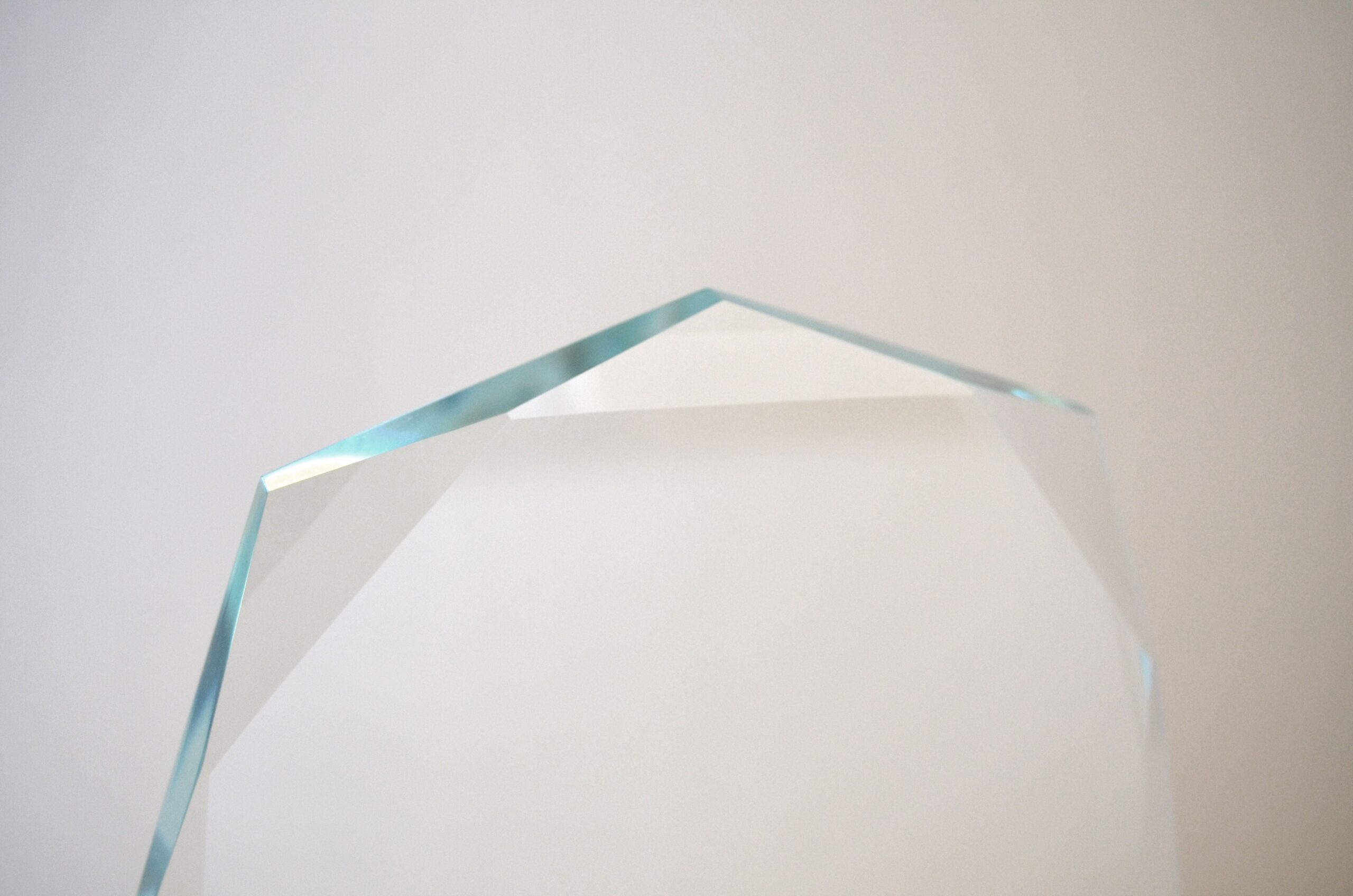 //www.andresolivares.es/wp-content/uploads/2025/06/categoria-cristal-scaled.jpg