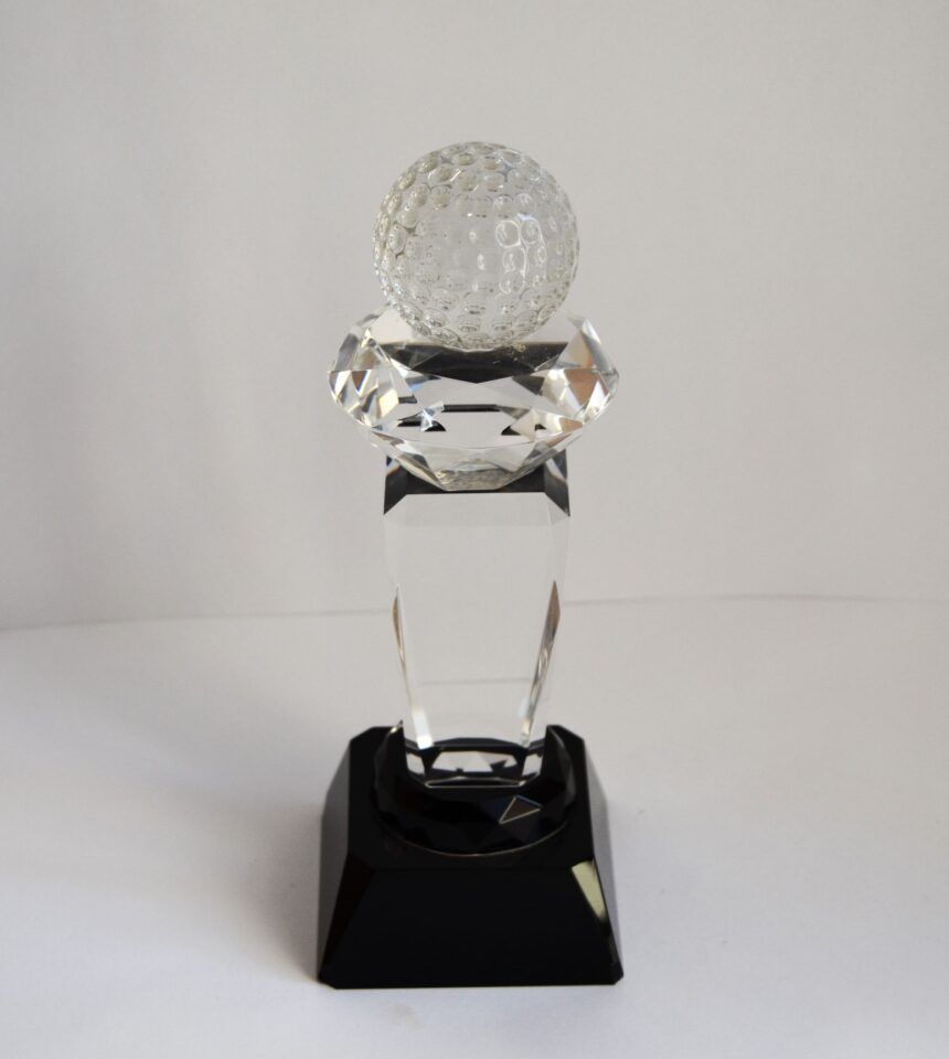 trofeo cristal bola peana negra