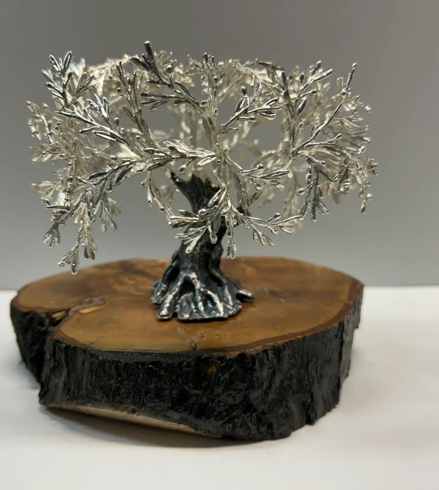 Escultura galardón olivo